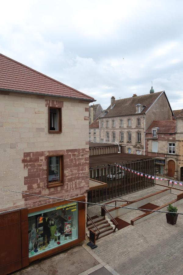 * La Tour : Vue Imprenable Sur La Ville * Luxeuil-les-Bains Zewnętrze zdjęcie